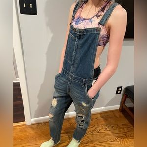 NWT!! Hollister Super skinny crop overalls vintage stretch large